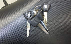 SUZUKI Vｽﾄﾛｰﾑ250A