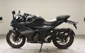 SUZUKI ｼﾞｸｻｰ250SF