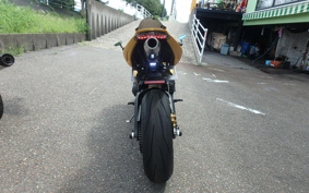 TRIUMPH DAYTONA 675 2006 TMD106