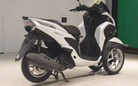 YAMAHA TRICITY 125 SE82J