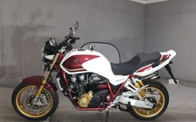 HONDA CB1300SF SUPER FOUR Special 2023 SC54