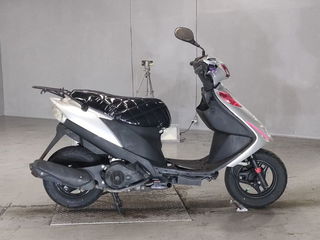 Фото Suzuki ADDRESS V125 с японского аукциона