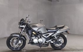 YAMAHA R1-Z 3XC