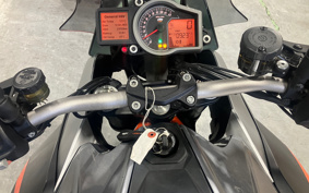 KTM 1290 SUPER DUKE GT 2017 V6940