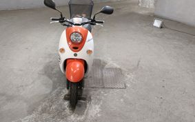 YAMAHA E- VINO  SY11J