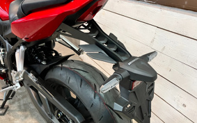 HONDA CBR650R E-Clutch 2026 RH17