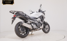 HONDA VFR800X 2015