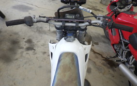 SUZUKI TS200R SH12A
