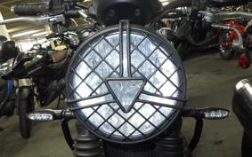 TRIUMPH STREET TWIN 2022