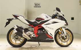 HONDA CBR250RR A 2015 MC51