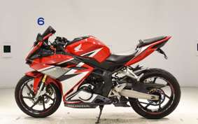 HONDA CBR250RR 2002 MC51