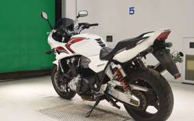 HONDA CB1300SF SUPER BOLDOR 2011 SC54