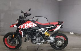 DUCATI HYPERMOTARD 950RVE 2020 BB00AA