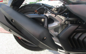 YAMAHA MAJESTYS SG52J