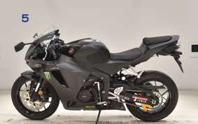 HONDA CBR600RR 2025 PC40