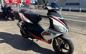 APRILIA APRILIA SR50