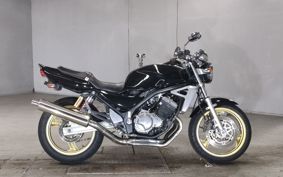 SUZUKI GSX250 ZR250C