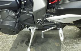 TRIUMPH STREET TRIPLE R 2022