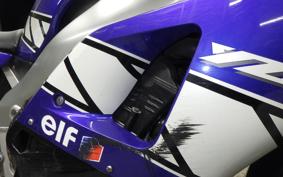 YAMAHA YZF-R1 2001