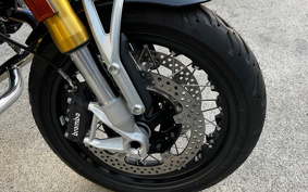 BMW R12 nineT 2025 0N01