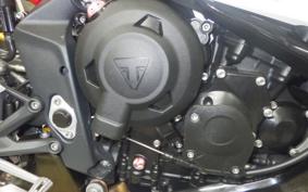 TRIUMPH DAYTONA 675 R 2016