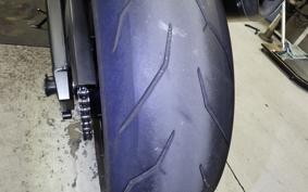 YAMAHA YZF-R6 2018