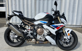 BMW S1000R M PACKAGE 2024 0E51