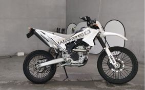YAMAHA WR250R DG15J