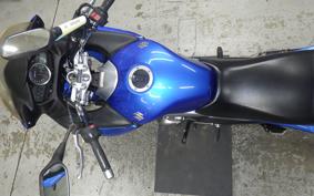 SUZUKI GSR250S