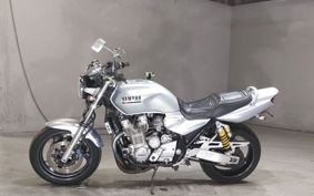 YAMAHA XJR1300 RP03J