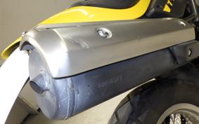 YAMAHA TRICKER