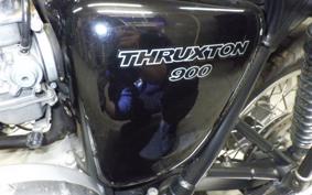 TRIUMPH THRUXTON 900 2005