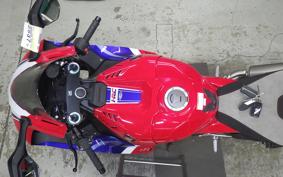 HONDA CBR1000RR RSP 2025 SC82