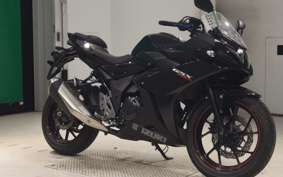 SUZUKI GSX250RA