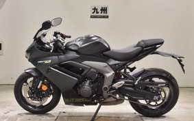 TRIUMPH DAYTONA 660 2026