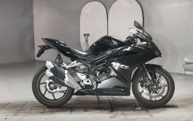 HONDA CBR250RR MC51