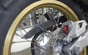 YAMAHA SEROW 225 W 4JG