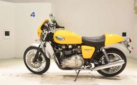 TRIUMPH THRUXTON 900 2009