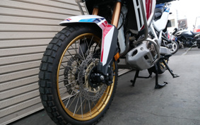 HONDA CRF1100L AFRICA TWIN DCT 2019 SD10