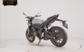 HONDA CB650R E-Clutch 2024