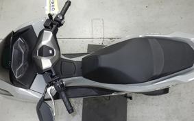 HONDA PCX125 2004 JK05