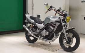 SUZUKI GSX250FX ZR250C