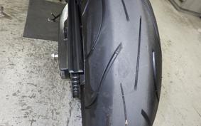YAMAHA YZF-R1 2010