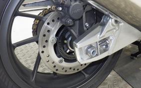 HONDA CB1300SB SUPER BOLDOR 2025 SC54