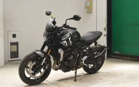 TRIUMPH TRIDENT 660 2021