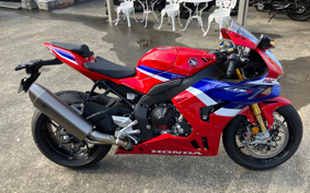 HONDA CBR1000RR-R FB SP 2025 SC82