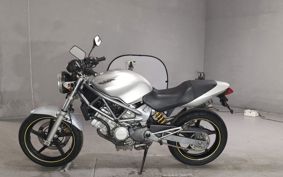 HONDA VTR 250 MC33
