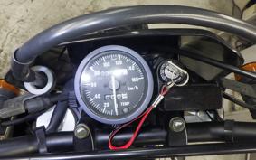 SUZUKI TS200R 2001 SH12A