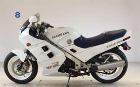 HONDA VFR750F RC24