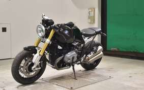 BMW R NINE T 2015
